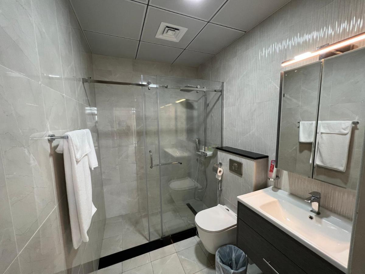Penrose Place Dubai Jvc Εξωτερικό φωτογραφία